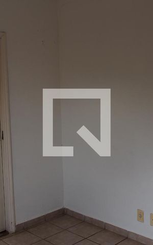 Casa à venda com 488m², 5 quartos e 8 vagasHall