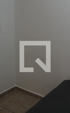 Casa à venda com 488m², 5 quartos e 8 vagasQuarto 5 