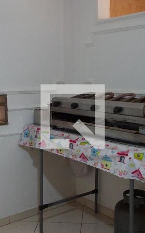 Casa à venda com 488m², 5 quartos e 8 vagasAnexo cozinha