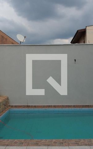 Casa à venda com 488m², 5 quartos e 8 vagasPiscina