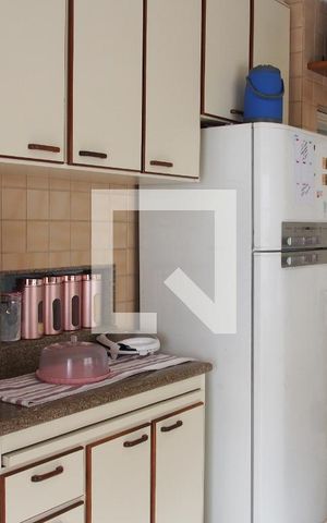 Casa à venda com 488m², 5 quartos e 8 vagasCozinha