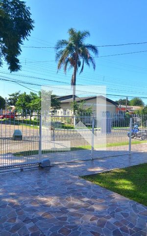 Casa à venda com 95m², 2 quartos e 2 vagasPátio