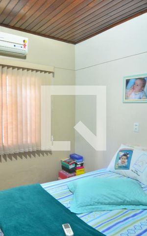 Casa à venda com 95m², 2 quartos e 2 vagasQuarto 2