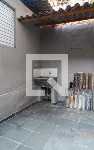 Casa para alugar com 26m², 1 quarto e sem vaga