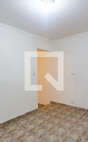 Casa para alugar com 26m², 1 quarto e sem vaga