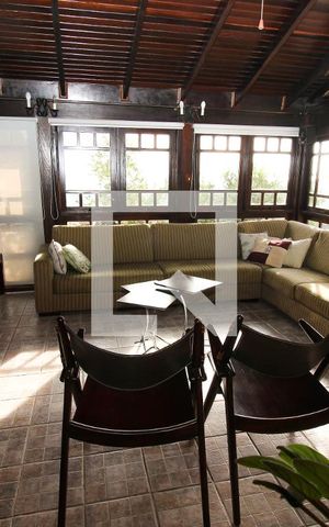 Casa de condomínio à venda com 367m², 4 quartos e 2 vagasSala 2