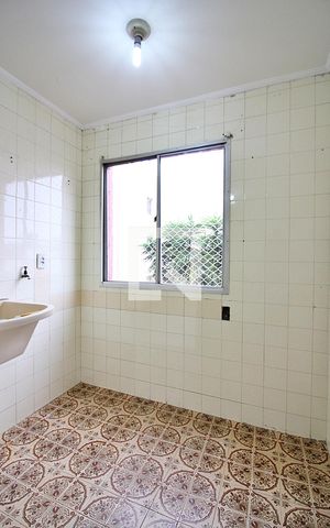 Apartamento para alugar com 64m², 2 quartos e 1 vagaÁrea de Serviço