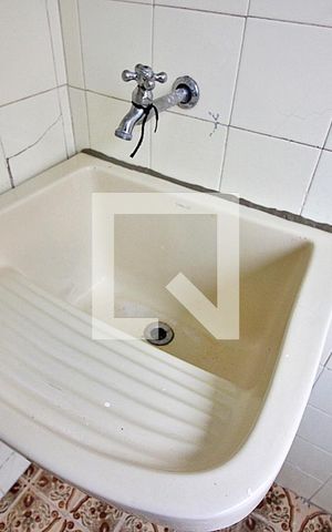 Apartamento para alugar com 64m², 2 quartos e 1 vagaÁrea de Serviço