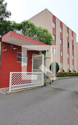 Apartamento para alugar com 64m², 2 quartos e 1 vagaFachada
