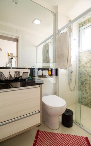 Apartamento à venda com 103m², 3 quartos e 2 vagas Apartamento à venda com 103m², 3 quartos e 2 vagasBanheiro da Suíte 1