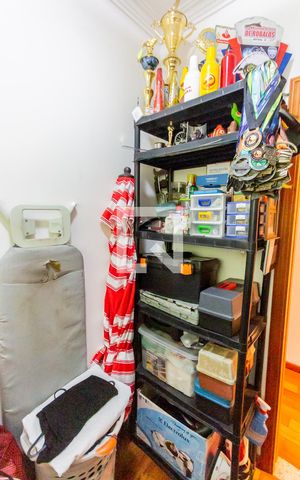 Casa à venda com 200m², 4 quartos e 2 vagas Casa à venda com 200m², 4 quartos e 2 vagasQuarto 1