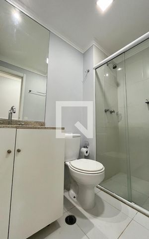 Apartamento à venda com 70m², 2 quartos e 1 vaga Apartamento à venda com 70m², 2 quartos e 1 vagaBanheiro Corredor