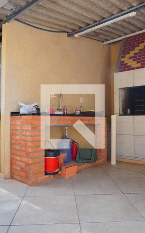 Apartamento para alugar com 70m², 2 quartos e sem vagaÁrea comum - Churrasqueira