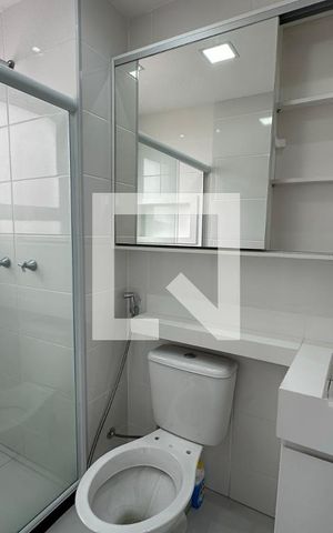 Apartamento para alugar com 50m², 2 quartos e 1 vaga Apartamento para alugar com 50m², 2 quartos e 1 vagaBanheiro Social