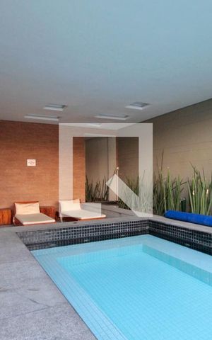 Studio à venda com 42m², 1 quarto e 1 vagaPiscina