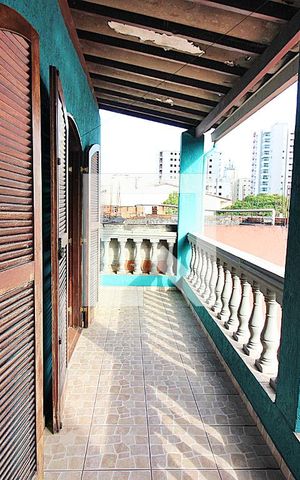 Casa à venda com 372m², 4 quartos e 4 vagasVaranda do Quarto 1