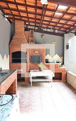 Casa à venda com 372m², 4 quartos e 4 vagasEspaço Gourmet