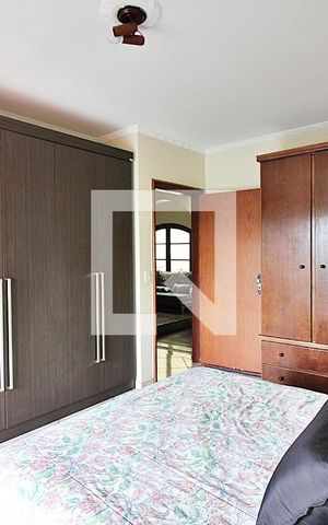 Casa à venda com 372m², 4 quartos e 4 vagasQuarto 1