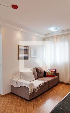 Apartamento para alugar com 46m², 2 quartos e 1 vaga Apartamento para alugar com 46m², 2 quartos e 1 vagaSala