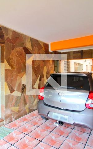 Casa à venda com 148m², 4 quartos e 5 vagasGaragem