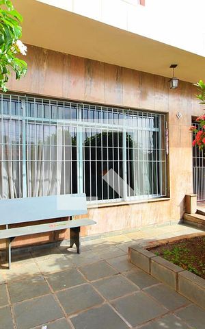 Casa à venda com 148m², 4 quartos e 5 vagasJardim
