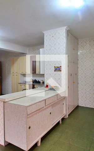 Casa à venda com 148m², 4 quartos e 5 vagasCozinha 1