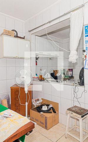 Casa à venda com 150m², 5 quartos e 3 vagas Casa à venda com 150m², 5 quartos e 3 vagasSala e Cozinha - Casa 02