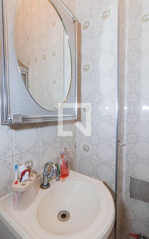 Casa à venda com 150m², 5 quartos e 3 vagas Casa à venda com 150m², 5 quartos e 3 vagasBanheiro - Casa 01