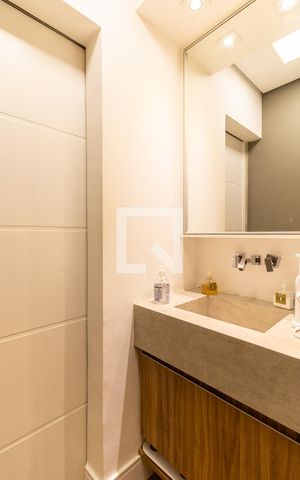 Apartamento à venda com 38m², 1 quarto e 1 vaga Apartamento à venda com 38m², 1 quarto e 1 vagaBanheiro