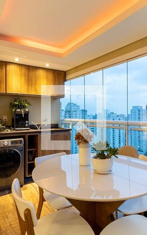 Apartamento à venda com 38m², 1 quarto e 1 vaga Apartamento à venda com 38m², 1 quarto e 1 vagaVaranda