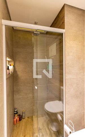 Apartamento à venda com 38m², 1 quarto e 1 vaga Apartamento à venda com 38m², 1 quarto e 1 vagaBanheiro