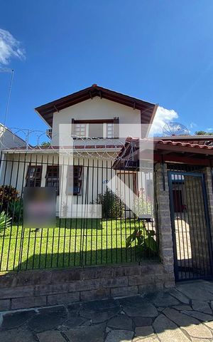 Casa à venda com 240m², 3 quartos e 1 vagaFachada 