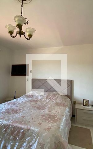Casa à venda com 240m², 3 quartos e 1 vagaQuarto 3 - Suíte
