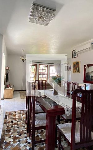 Casa à venda com 240m², 3 quartos e 1 vagaSala de Jantar