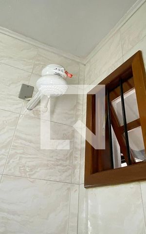 Casa à venda com 240m², 3 quartos e 1 vagaBanheiro 2
