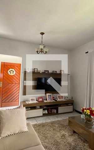 Casa à venda com 240m², 3 quartos e 1 vagaSala de Estar