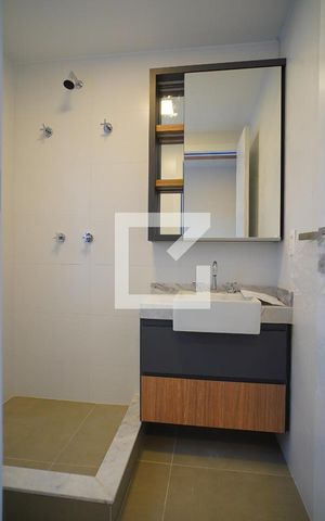 Apartamento à venda com 70m², 2 quartos e 2 vagasBanheiro da Suíte