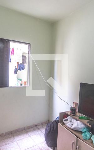 Casa à venda com 150m², 3 quartos e 2 vagas Casa à venda com 150m², 3 quartos e 2 vagasSuíte 3