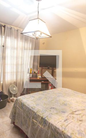 Casa à venda com 150m², 3 quartos e 2 vagas Casa à venda com 150m², 3 quartos e 2 vagasSuíte 1