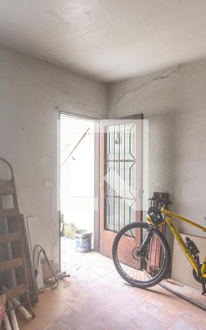Casa à venda com 150m², 3 quartos e 2 vagas Casa à venda com 150m², 3 quartos e 2 vagasQuintal