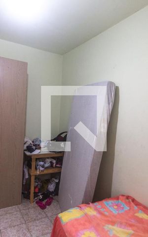 Casa à venda com 150m², 3 quartos e 2 vagas Casa à venda com 150m², 3 quartos e 2 vagasSuíte 3