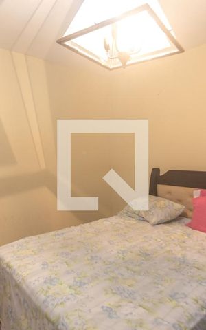 Casa à venda com 150m², 3 quartos e 2 vagas Casa à venda com 150m², 3 quartos e 2 vagasSuíte 1