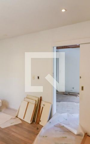 Casa à venda com 350m², 5 quartos e 4 vagas Casa à venda com 350m², 5 quartos e 4 vagasSuite 4