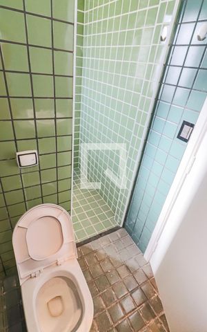 Casa à venda com 350m², 5 quartos e 4 vagas Casa à venda com 350m², 5 quartos e 4 vagasSuite 2
