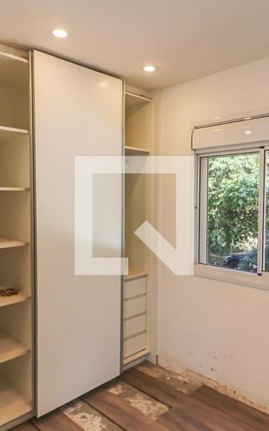 Casa à venda com 350m², 5 quartos e 4 vagas Casa à venda com 350m², 5 quartos e 4 vagasSuite 3