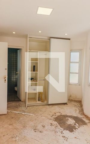 Casa à venda com 350m², 5 quartos e 4 vagas Casa à venda com 350m², 5 quartos e 4 vagasSuite 2