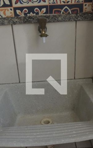 Apartamento à venda com 76m², 3 quartos e 1 vagaÁrea de Serviço