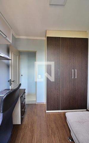 Apartamento à venda com 64m², 2 quartos e 1 vagaQuarto 2
