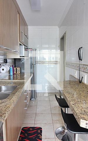 Apartamento à venda com 64m², 2 quartos e 1 vagaCozinha