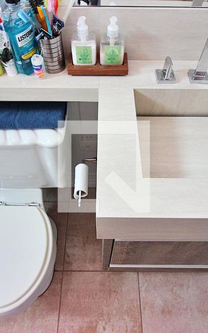 Apartamento à venda com 64m², 2 quartos e 1 vagaBanheiro Social